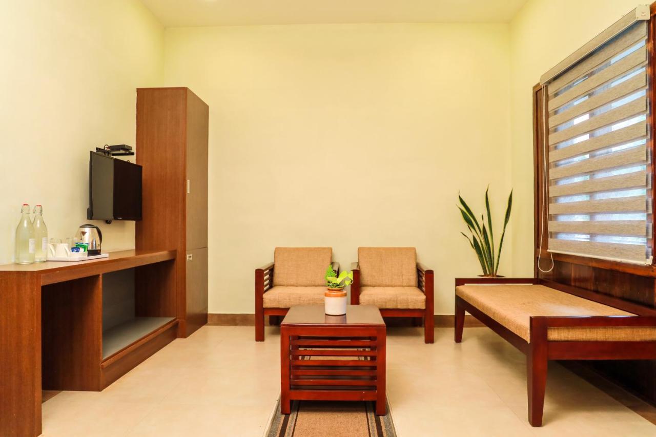 Kanthalloor Golden Fern Resort מראה חיצוני תמונה